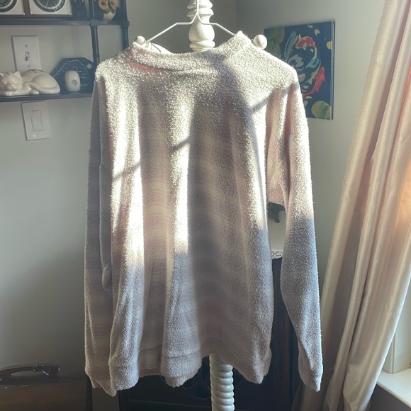 Tops - USA made red and white striped soft comfy top